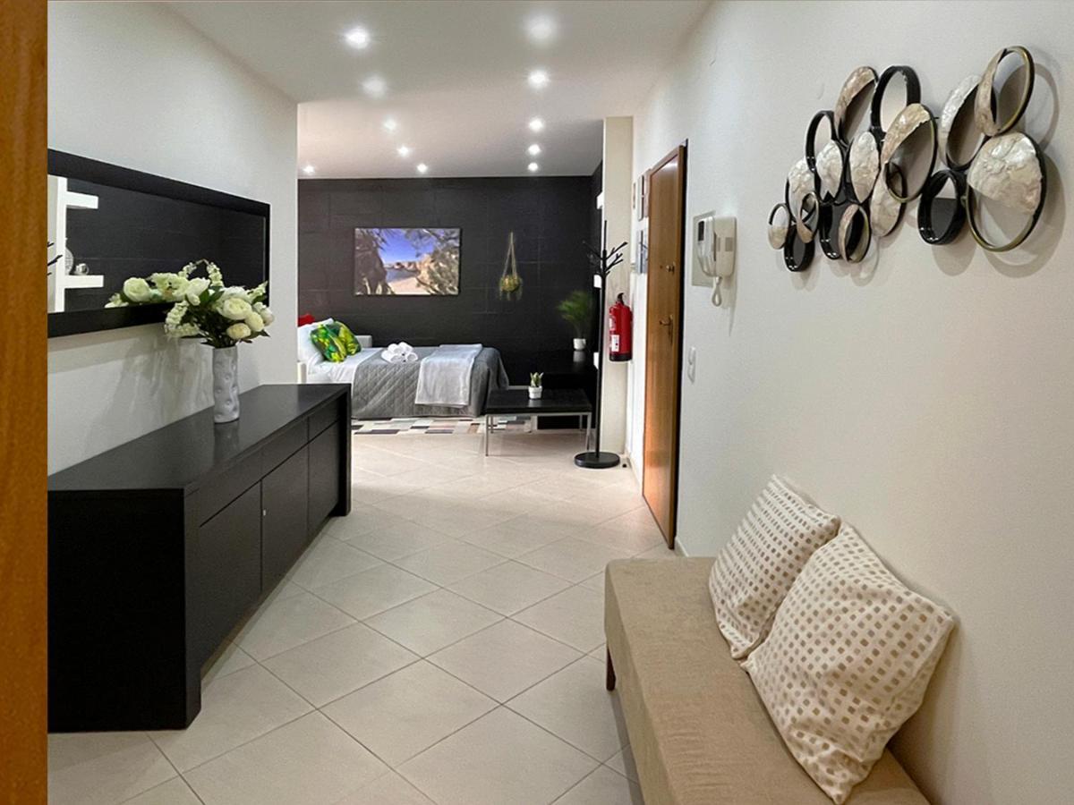 Sunset Lagos Apartment Exterior photo